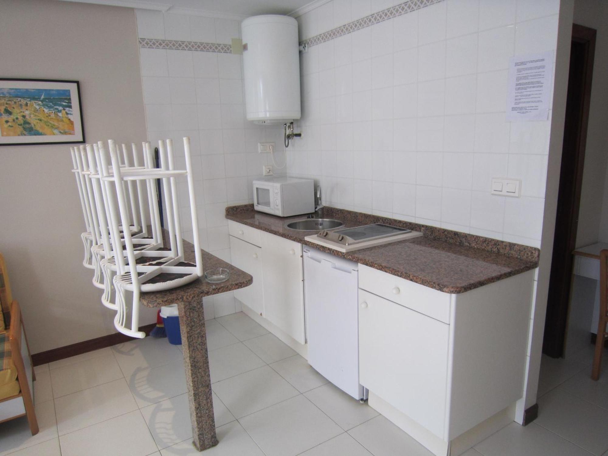 Apartamentos Elena Ларедо Екстериор снимка