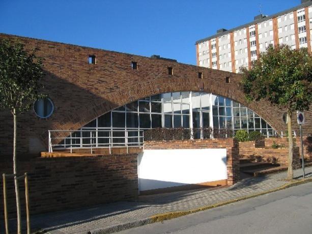 Apartamentos Elena Ларедо Екстериор снимка